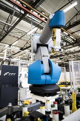 人机协作:菲亚特动力科技已与 柯马协作将工业 4.0 变为现实